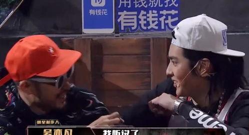 吃瓜男童视频,萌娃吃瓜视频走红网络