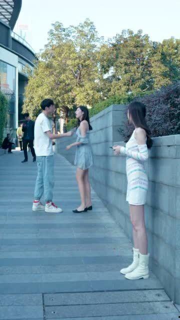 光遇情侣吵架吃瓜