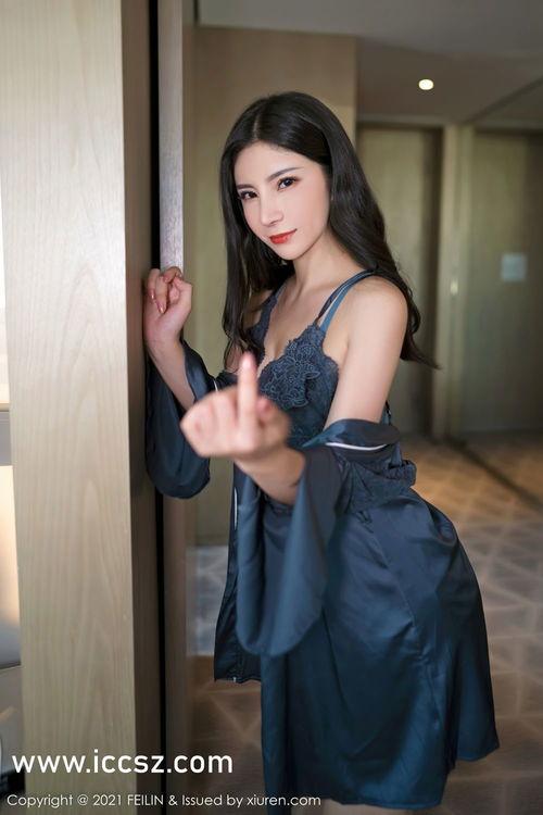 高中女老师吃瓜,揭秘高中女老师那些不为人知的秘密